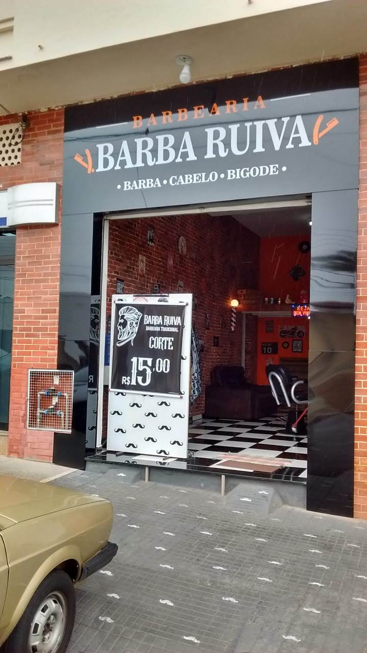 Fachada de acm - Barba Ruiva